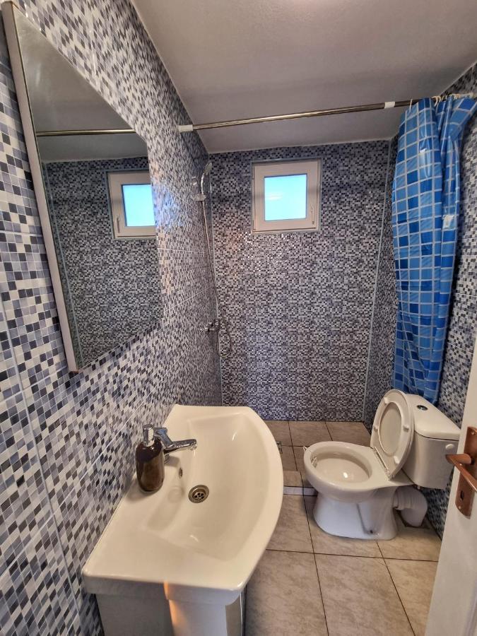 Cabana Varad Coronini Moldova Veche Экстерьер фото